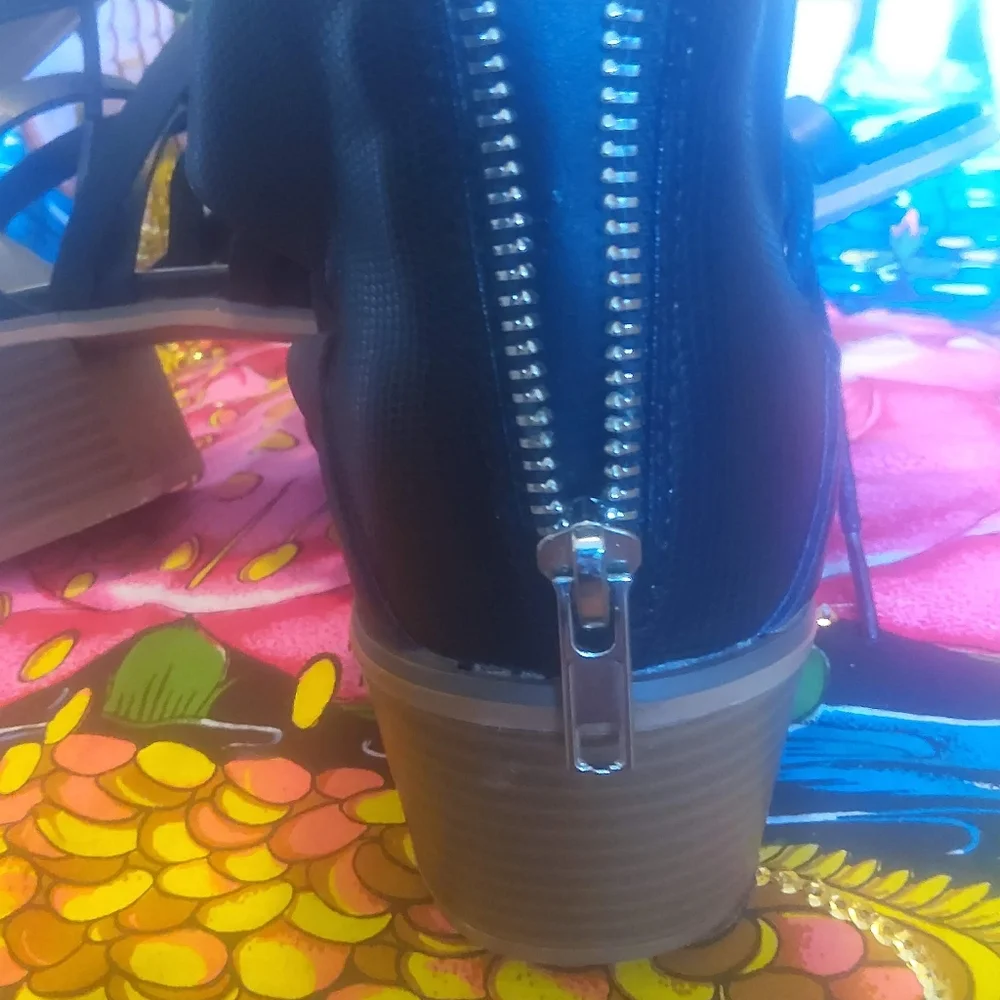 Groove Lauren Lace-Up Sandals - Picture 9 of 11